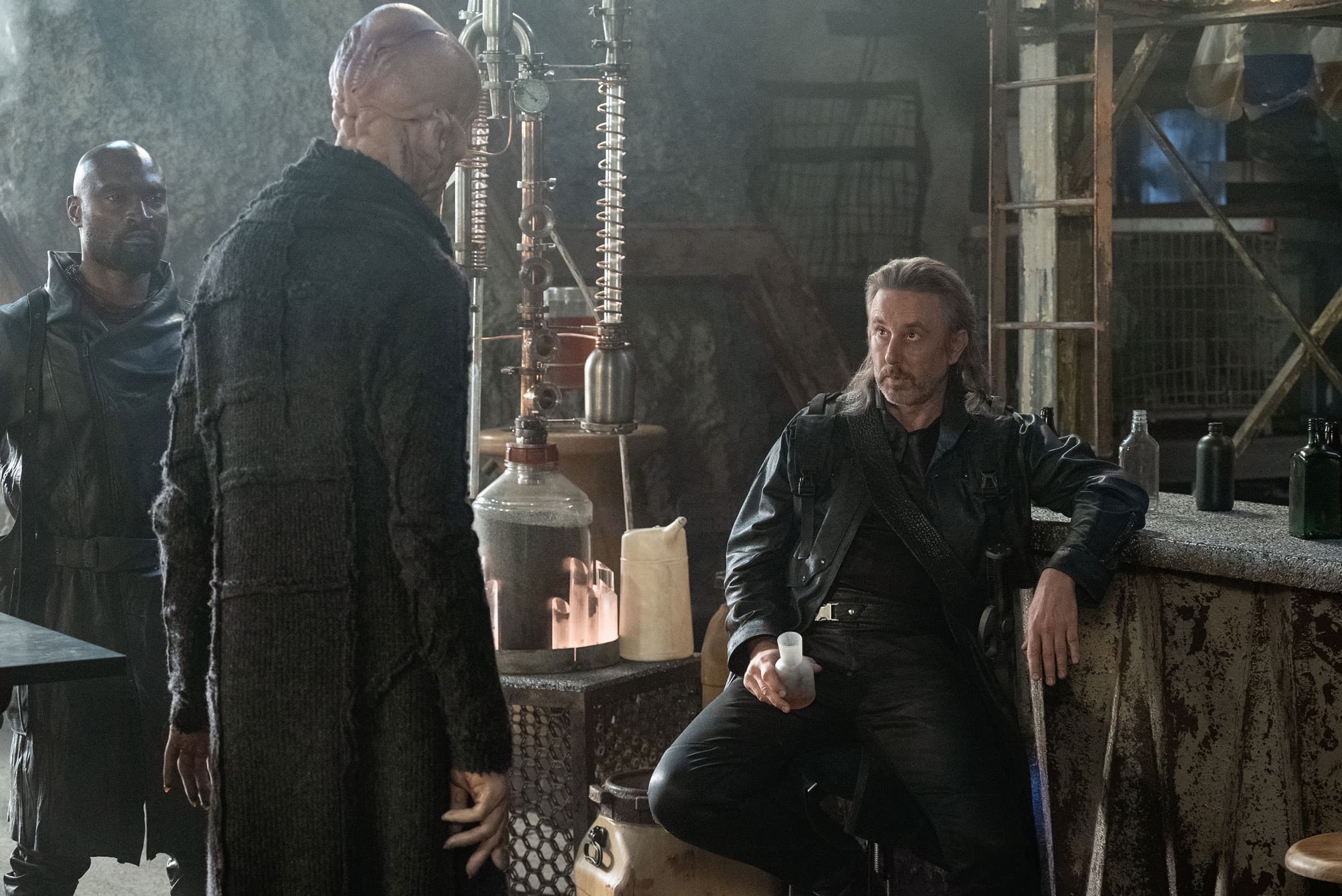 Far From Home - Screenshot 12