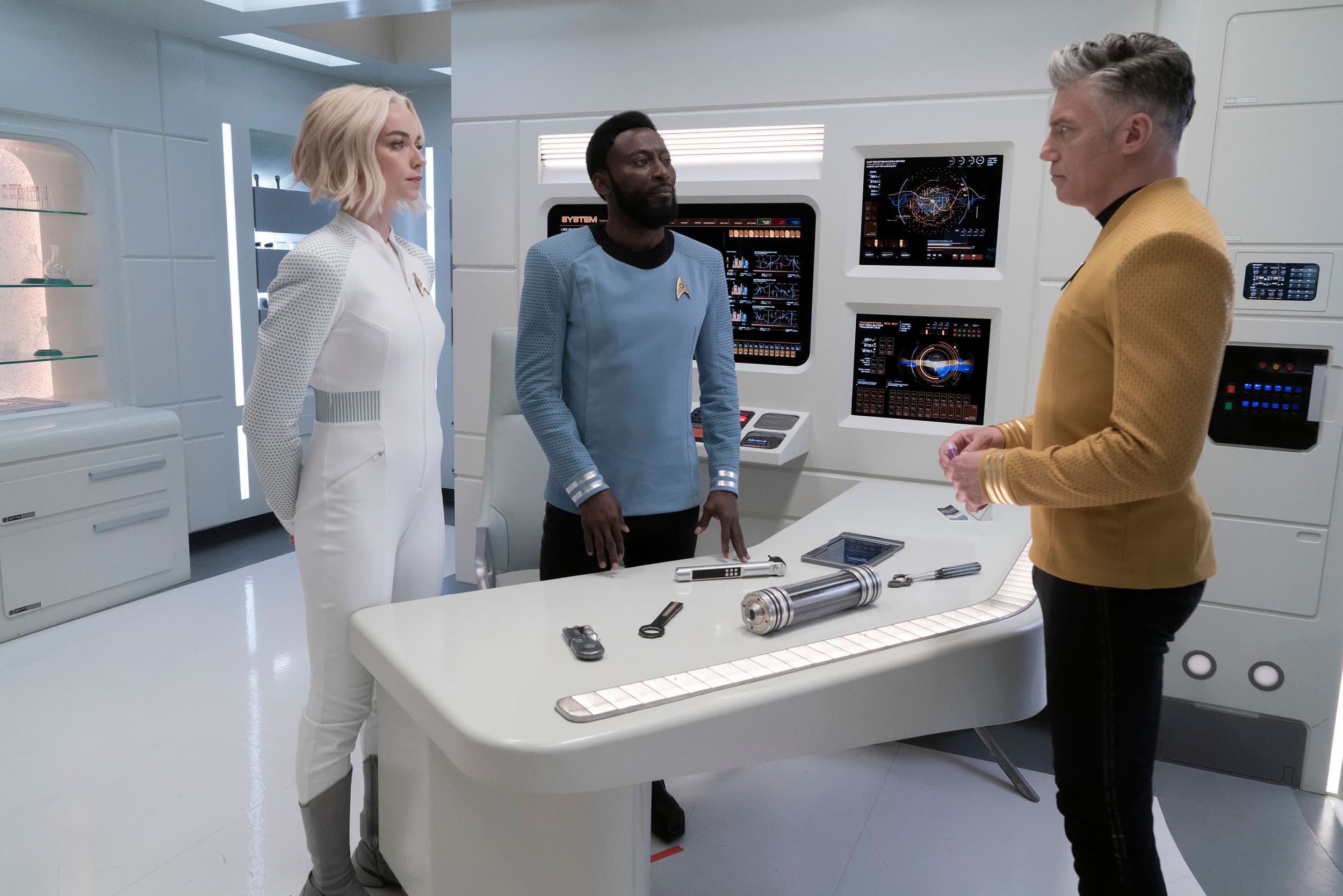 Under the Cloak of War - Screenshot 2