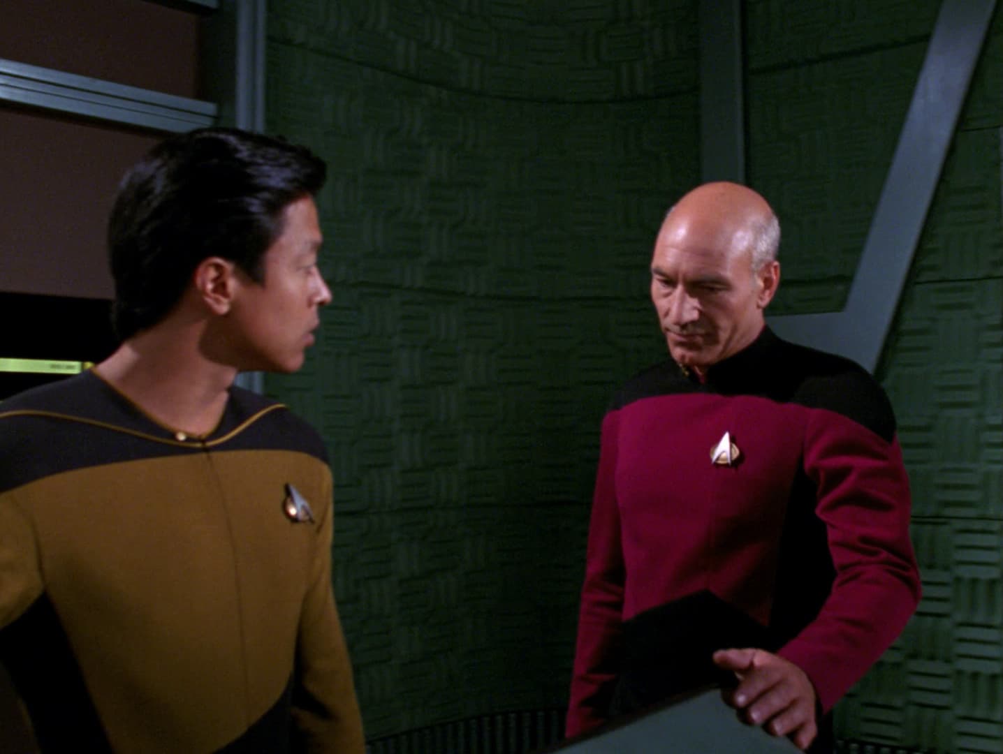 Who Watches the Watchers - Screenshot 4