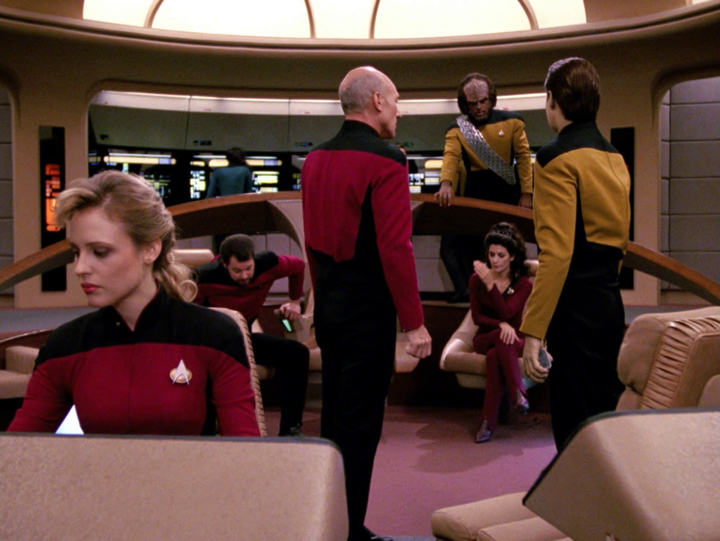 Clues - Screenshot 3