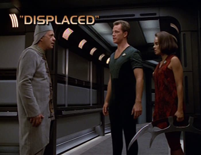 Displaced - Screenshot 3