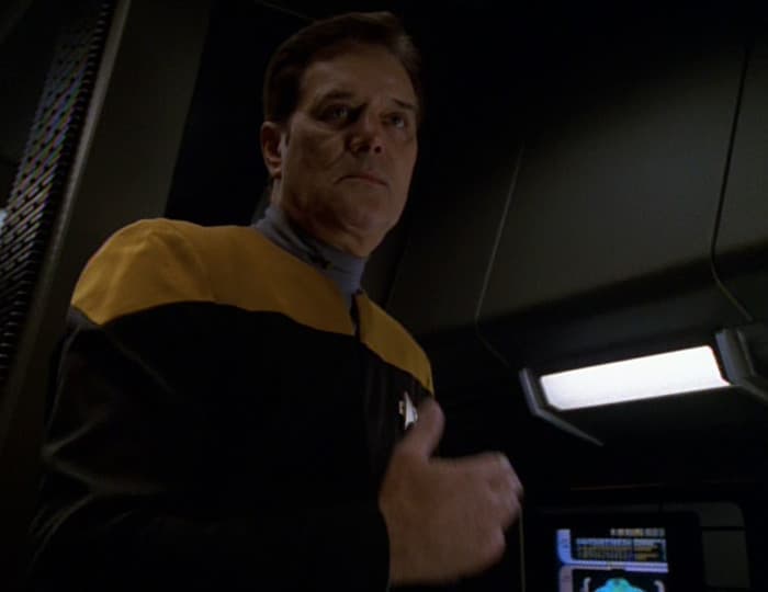 Displaced - Screenshot 11